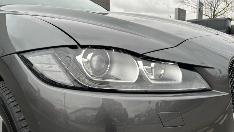 Jaguar F-Pace 2.0d [240] R-Sport 5dr Auto AWD Diesel Estate